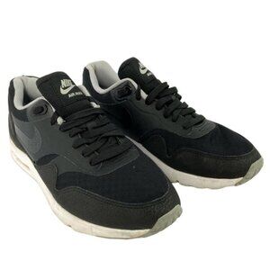 NIKE‎ Air Max 1 Ultra Essentials Runnings Shoes Size 7.5 Black Fitness Cushioned